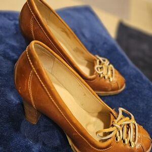 Elegant Brown Women's Heels